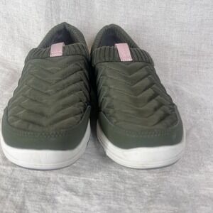 Ryka 7.5 Aspen Pull On Shoe Sneaker Green Water Repellent Comfort Walking